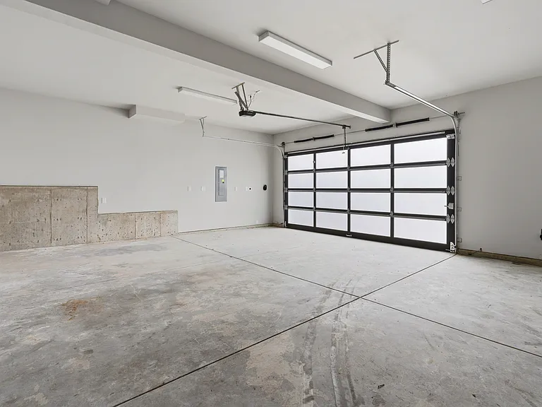 539 Viewcrest Dr NW — Photo 5