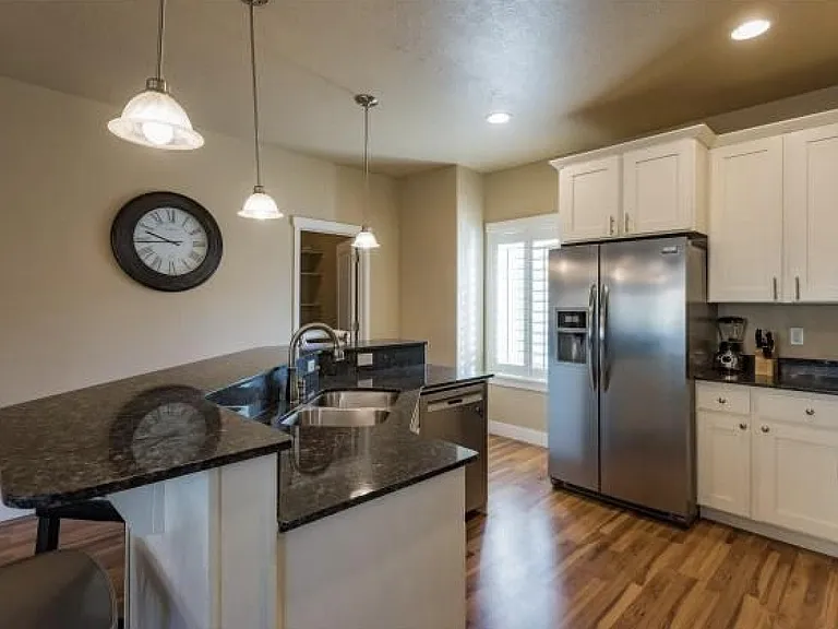 3744 S Prairiewood Dr — Photo 5