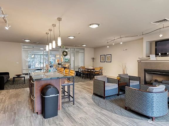 4th image of 375 Kirkland Ave APT 317