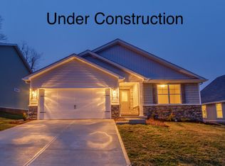 102 Stone Ridge Dr, Frankfort, KY 40601