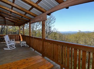 852 Serendipity Dr, Hendersonville, NC 28792