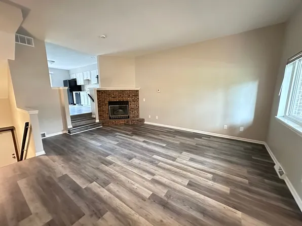 817 - 831 Jana Lane, 817-831 Jana Ln #819, Madison, WI 53704