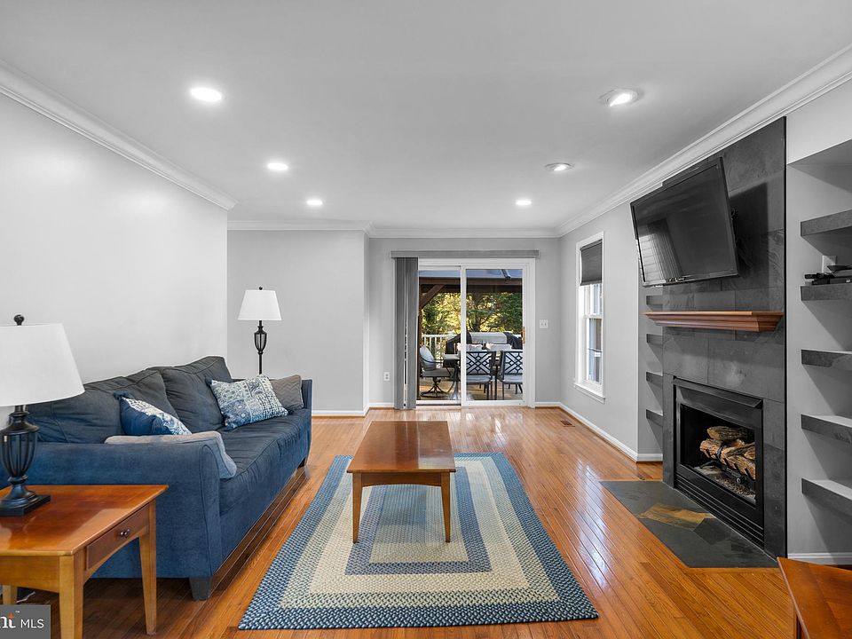 みーるページ 8098 Meetze Rd, Warrenton, VA 20187 | Zillow