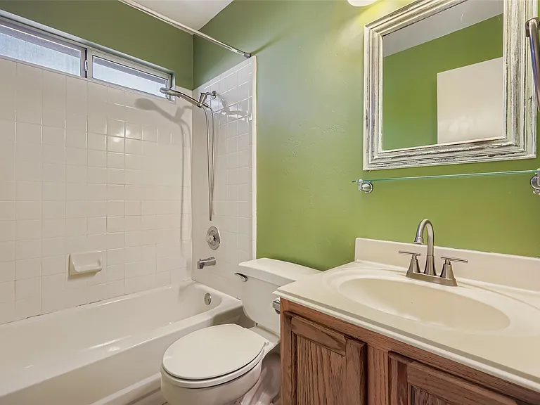 903 Jasmine Trl — Photo 20