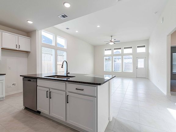 5th image of 830 White Pine Haven Ln