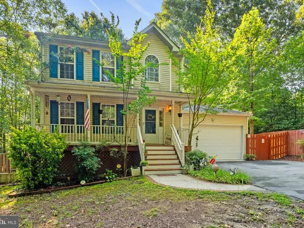 10975 Colbys Ln, King George, VA 22485