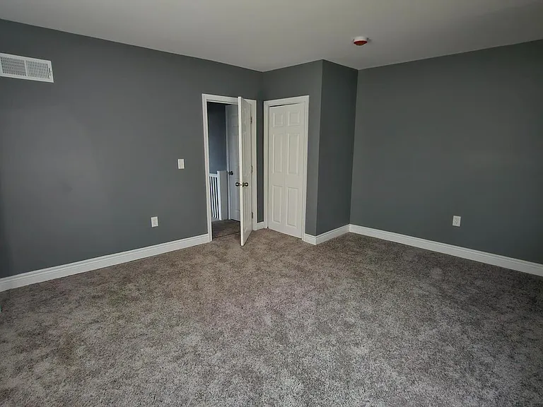 48 Old Lancaster Rd — Photo 9