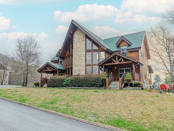 3rd image of 3329 Grouse Ridge Ln