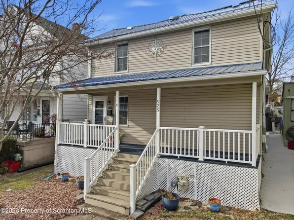 525 N Hyde Park Ave, Scranton, PA 18504