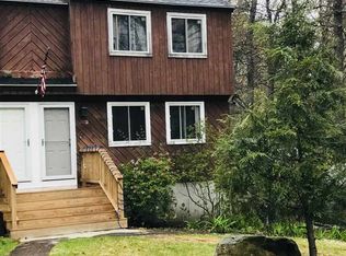 25R Juniper Rd, Derry, NH 03038