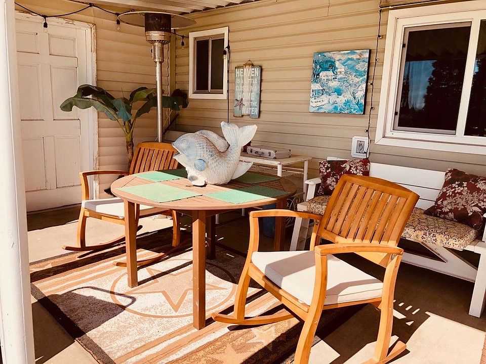2nd image of 6142 Summerset Ln #1115