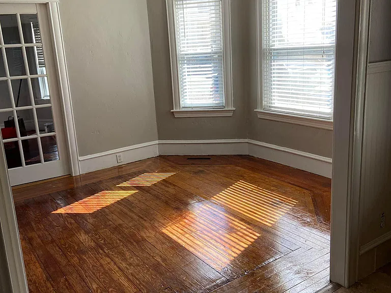 205 McCloskey St #1 — Photo 8