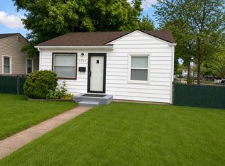 6304 Marvin St, Taylor, MI 48180