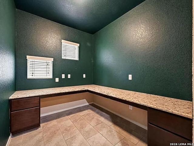 8311 Prickly Oak — Photo 20