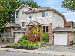 31 Oxford St, Ottawa, ON K1Y 2R6
