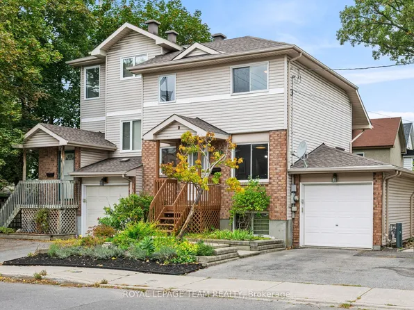 31 Oxford St, Ottawa, ON K1Y 2R6
