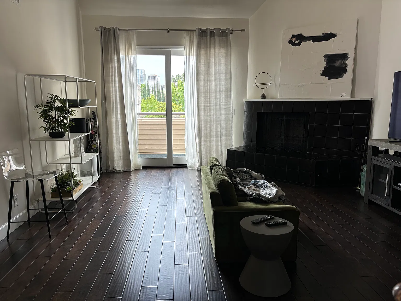 1808 Manning Ave — Photo 2