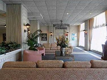 3rd image of 5555 Collins Ave APT 14C