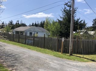 92774 Zumwalt Ln, Port Orford, OR 97465