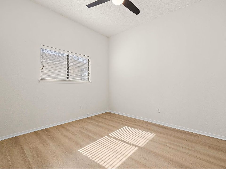 1st image of 431 E 154th St APT 3