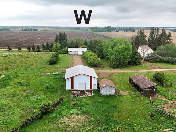 4th image of 234077 Township Rd #B-463