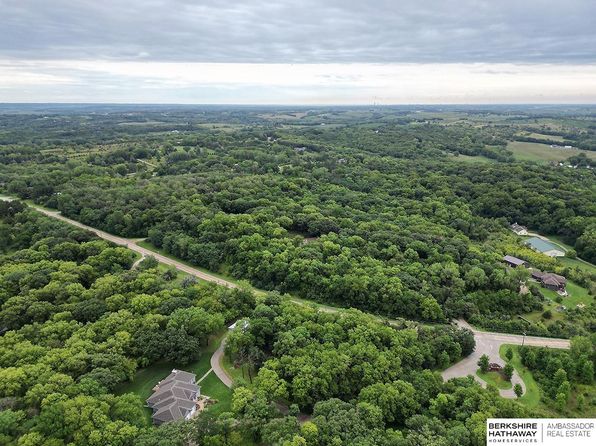 GET A BIRD'S EYE VIEW : Fontenelle Forest