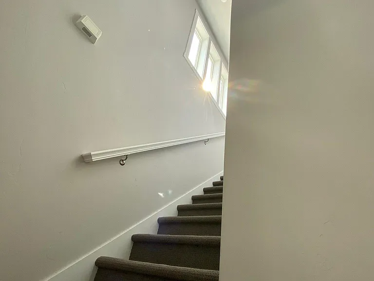1547 N 400 W #101 — Photo 5