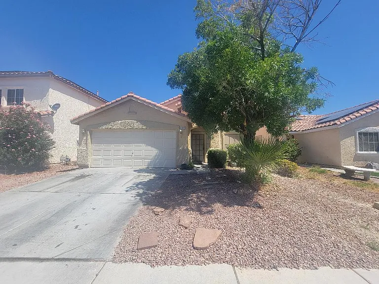 4410 Scarlet Sea Ave — Photo 1