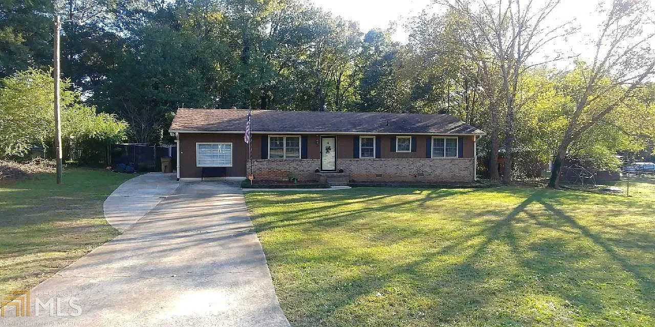 70 Highland Blvd photo 1