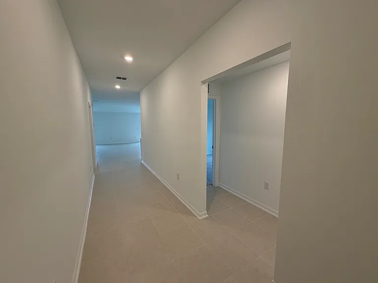 2280 Green Valley St — Photo 2