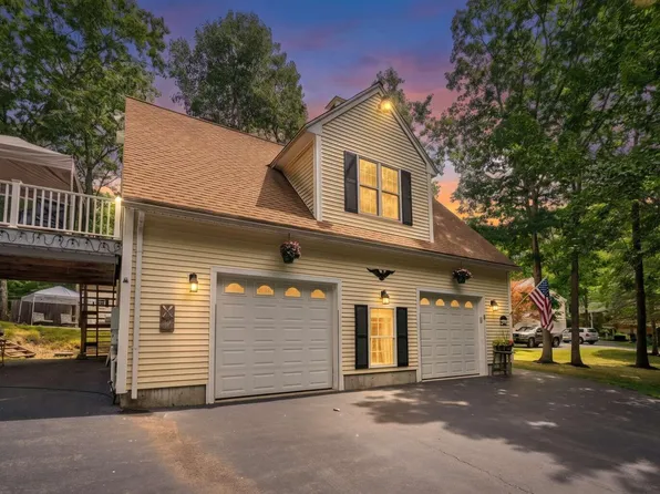 6 Betty Lane, Waterboro, ME 04030
