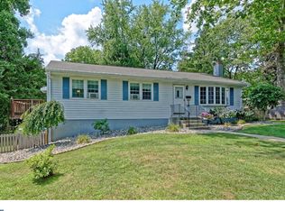 9 Cedar Ln, Pemberton, NJ 08068