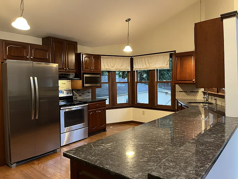 62 Spruce St #1 — Photo 18