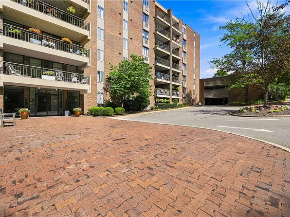 201 Grant St APT 508, Sewickley, PA 15143
