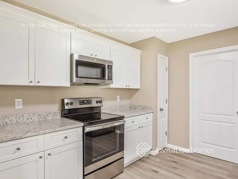 4865 Brookwood Pl — Photo 10