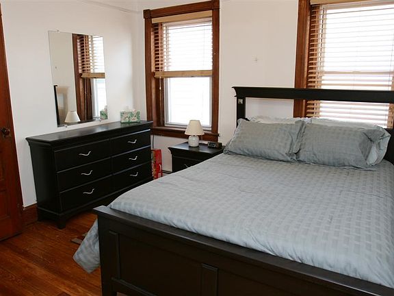 5th image of 112 NE 90th St