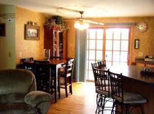 E2252 Conifer Dr, Waupaca, WI 54981