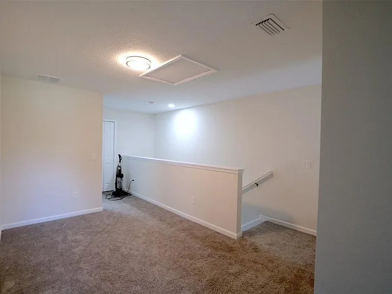 10914 Quickwater Ct — Photo 8