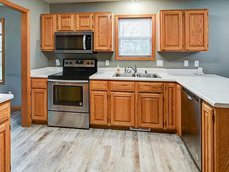400 Muirfield Ct — Photo 6