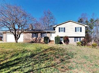 2184 Todd Dr, Trinity, NC 27370