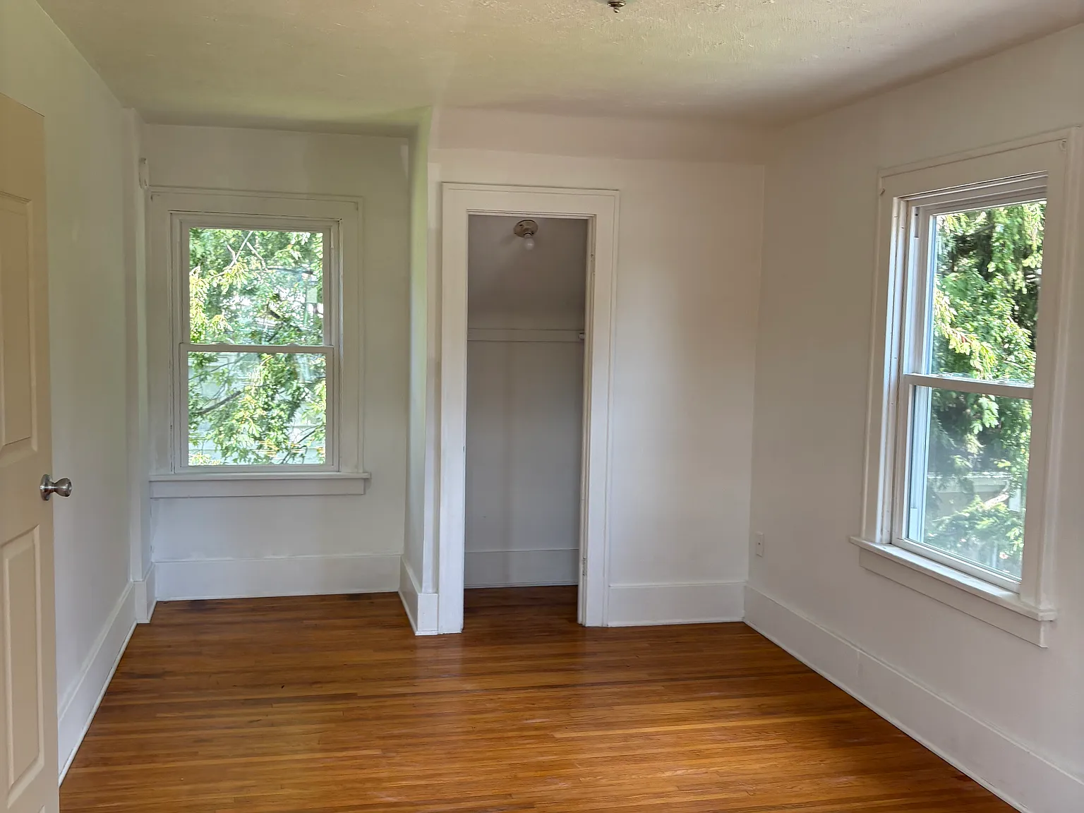 3 bed, 1744 sqft, $2,000 — Photo 3