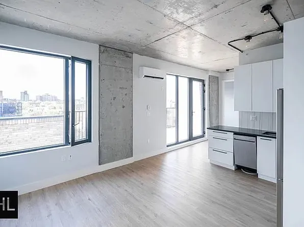 815 Flatbush Avenue image 1 of 23