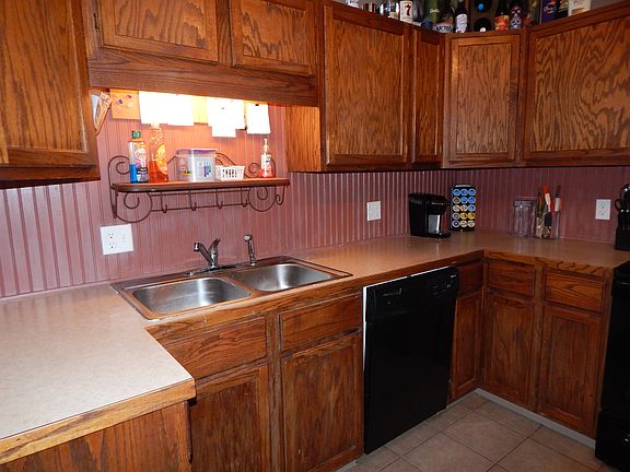 Plenty of counter space too!