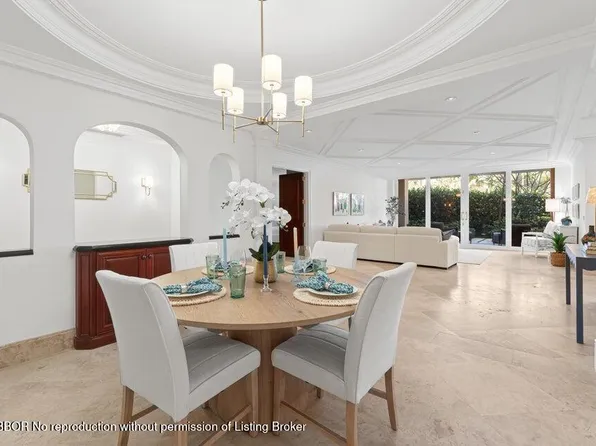 100 Royal Palm Way APT D1, Palm Beach, FL 33480