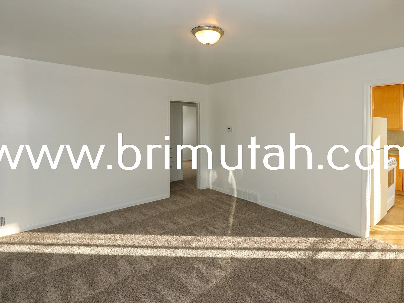 1632 Stratford/ 2613 Hartford - 2613 — Photo 4