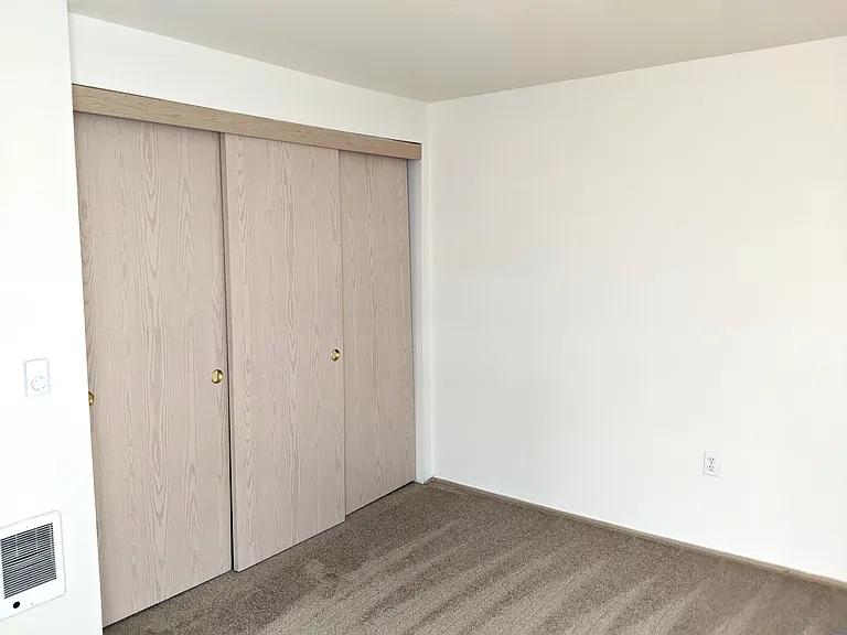 Chehalem Creek Apartments — Photo 6