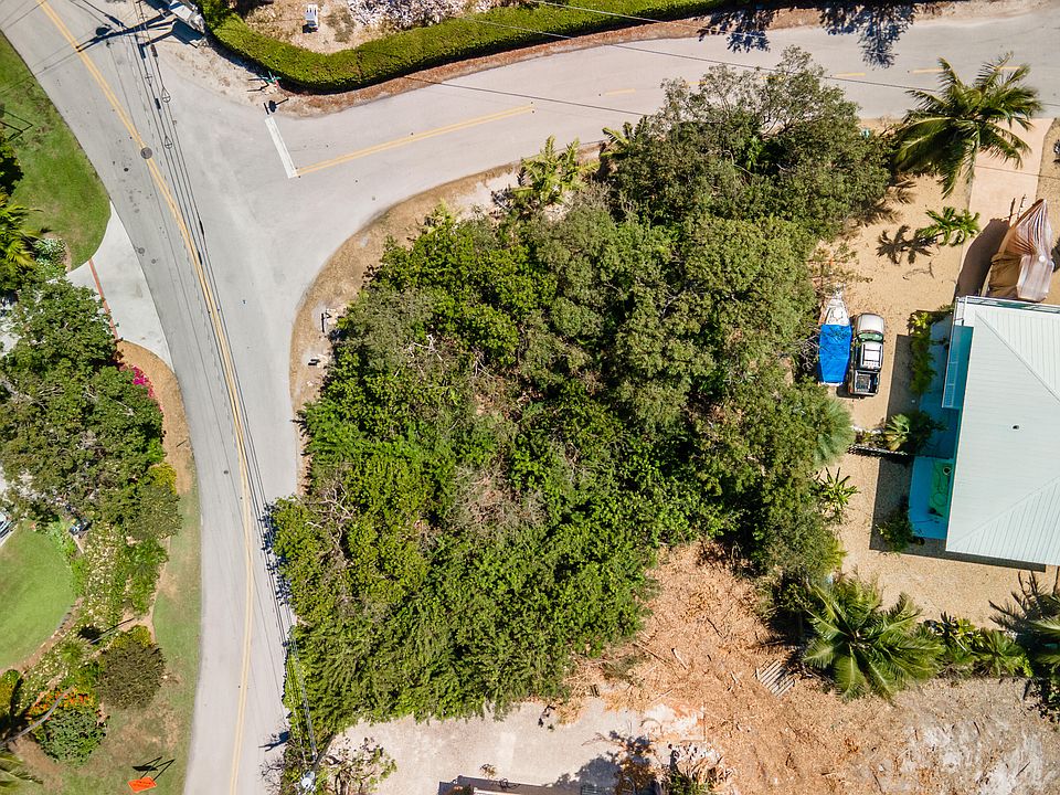 1st image of 224 W Seaview Dr