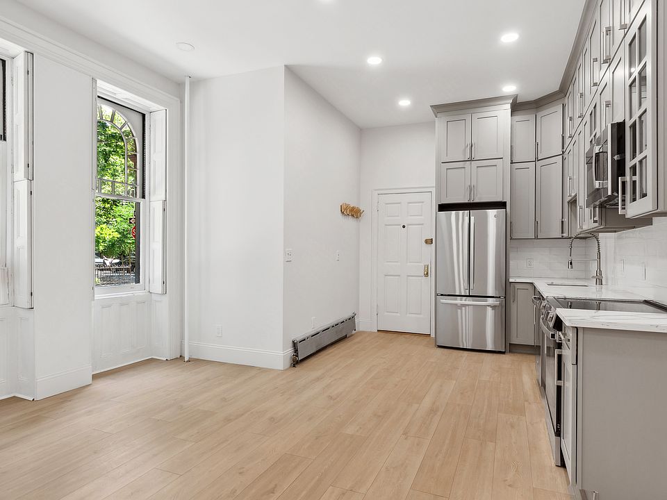 1st image of 25 Pierrepont St APT 1