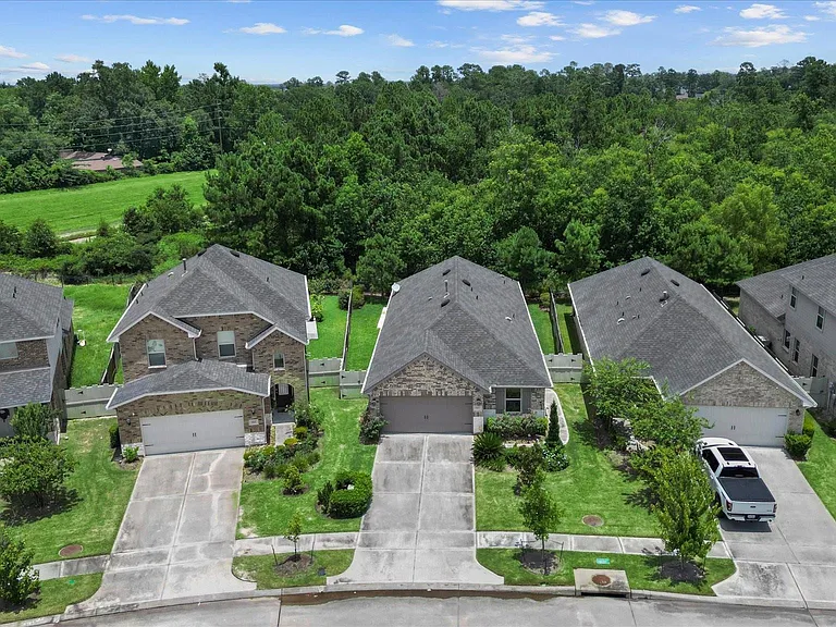 9257 Inland Leather Ln — Photo 39