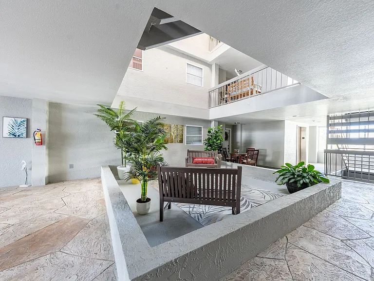 1477 Park Beach Cir #11 — Photo 39